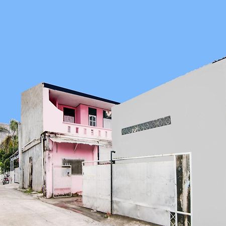 Spot On 91858 Raja Homestay Syariah Pekanbaru Exteriér fotografie